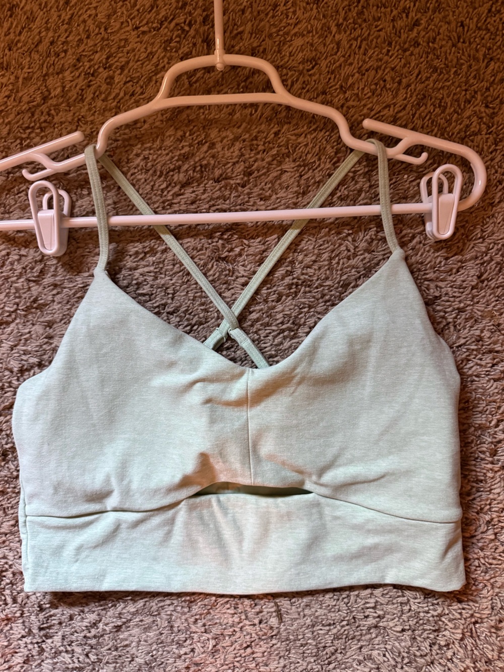 Light Mint Green ALO Women's sports bra size lg
